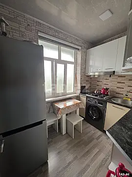 Satılır 3 otaqlı mənzil 65 m²