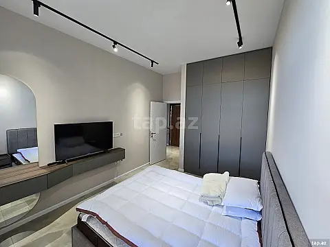 Kirayə verilir 1 otaqlı yeni tikili 44 m²