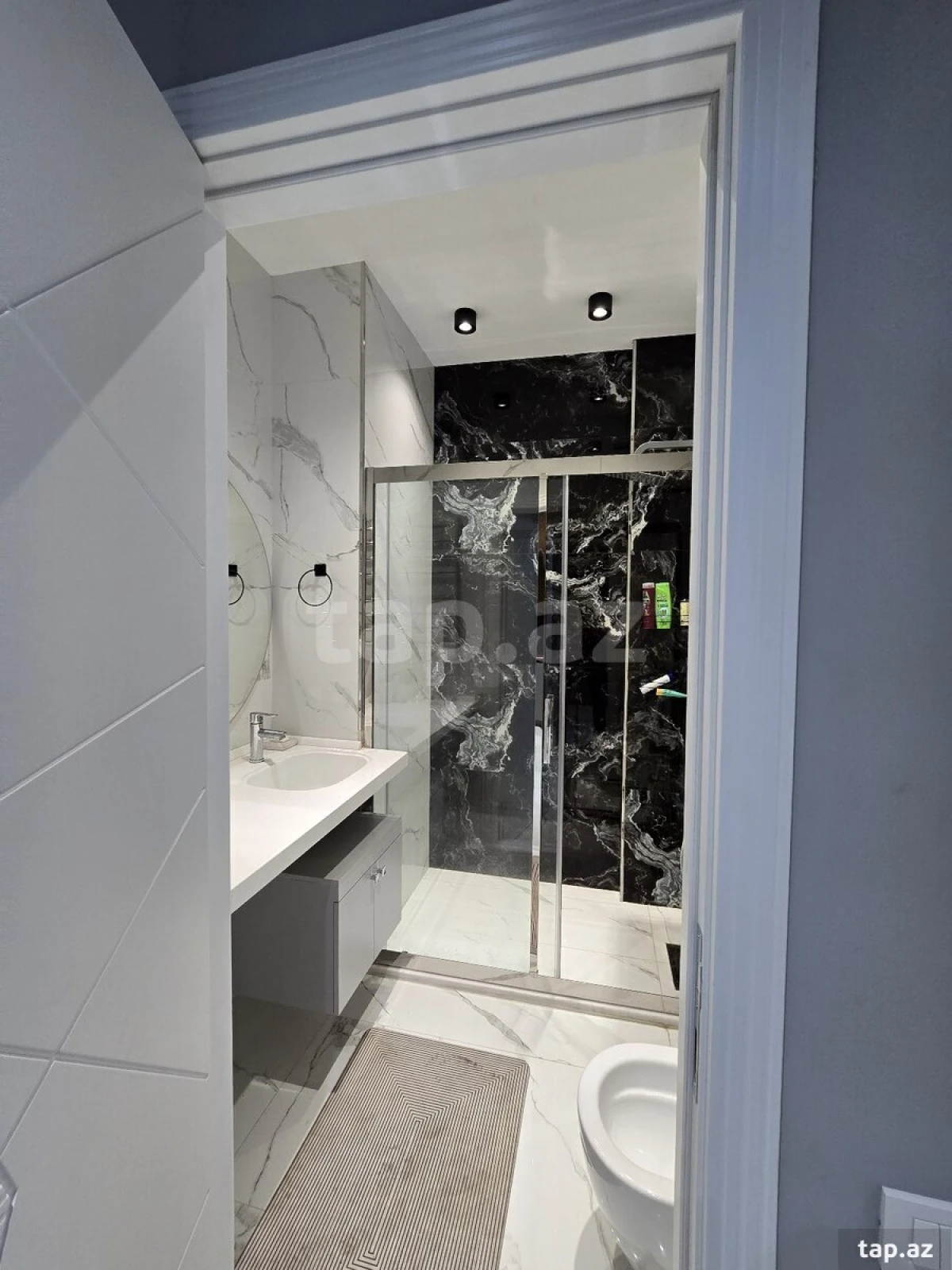 Kirayə verilir 1 otaqlı yeni tikili 44 m²