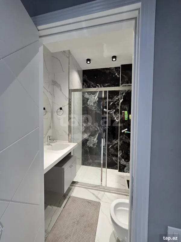 Kirayə verilir 1 otaqlı yeni tikili 44 m²