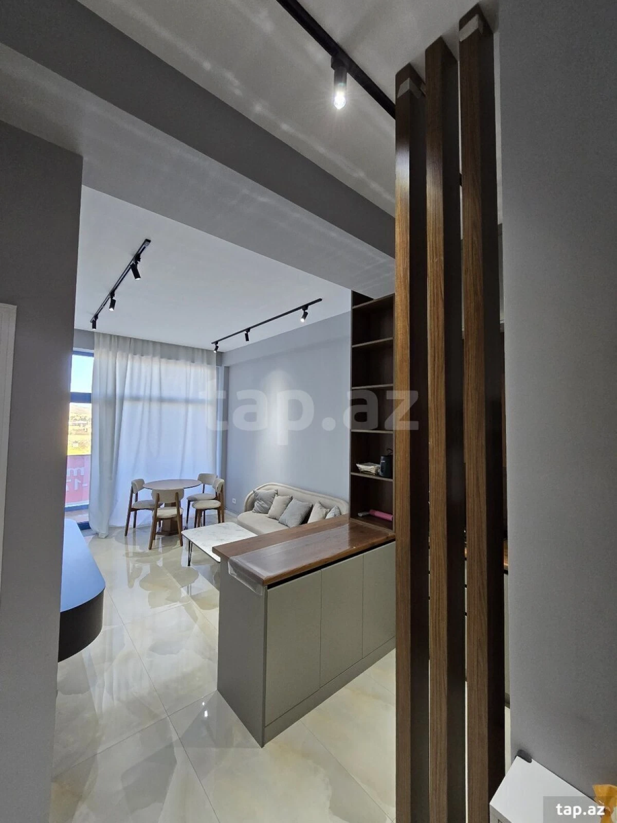 Kirayə verilir 1 otaqlı yeni tikili 44 m²