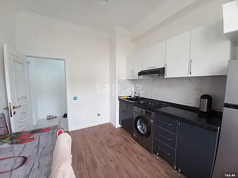 Kirayə verilir 2 otaqlı mənzil 64 m²
