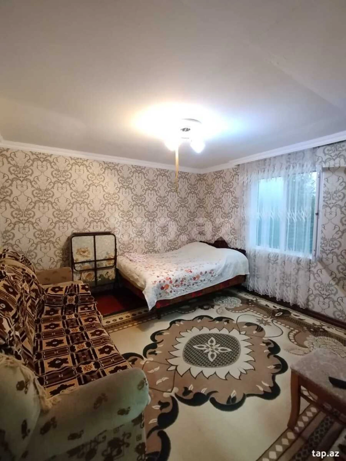 Kirayə verilir 2 otaqlı həyət evi 60 m²