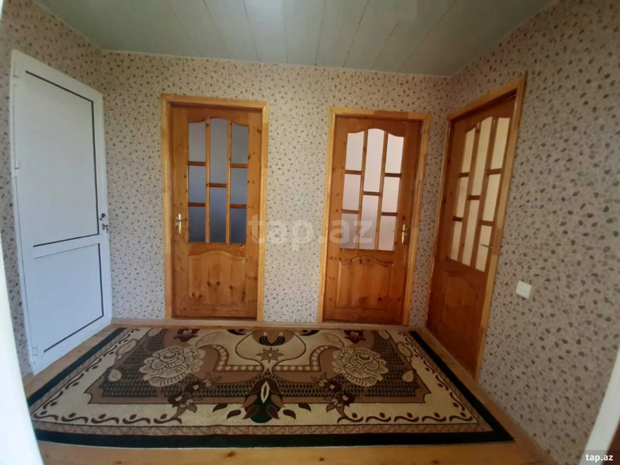 Kirayə verilir 2 otaqlı həyət evi 60 m²