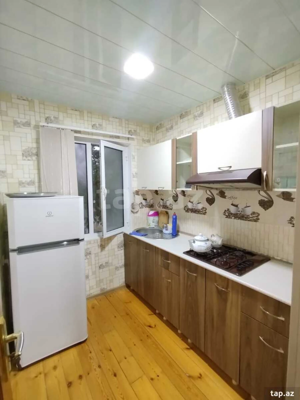 Kirayə verilir 2 otaqlı həyət evi 60 m²