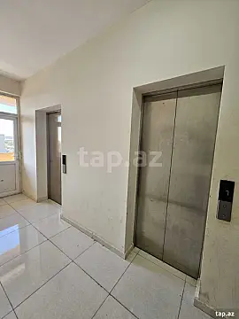 Satılır 3 otaqlı yeni tikili 80 m²