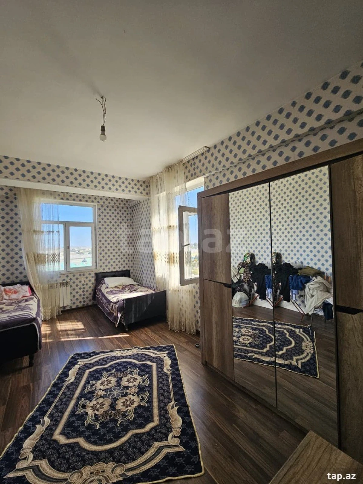 Satılır 3 otaqlı yeni tikili 80 m²