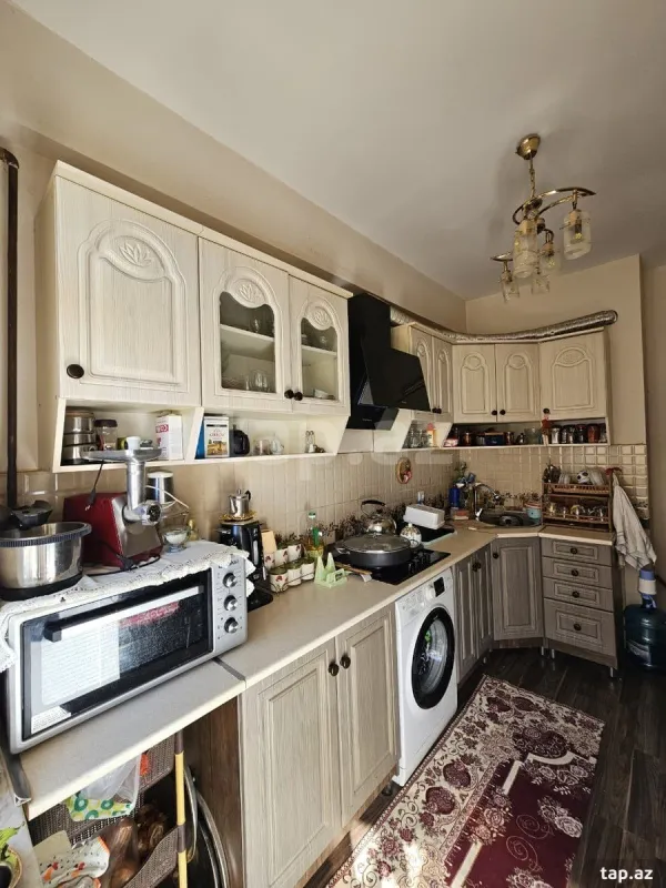 Satılır 3 otaqlı yeni tikili 80 m²