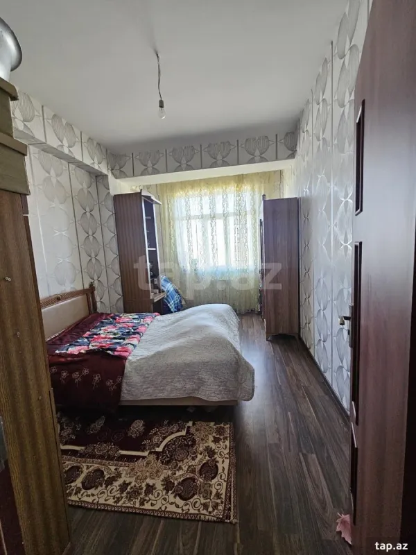 Satılır 3 otaqlı yeni tikili 80 m²