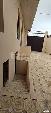 Satılır 4 otaqlı həyət evi 140 m²