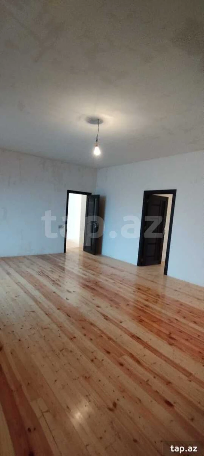 Satılır 4 otaqlı həyət evi 140 m²