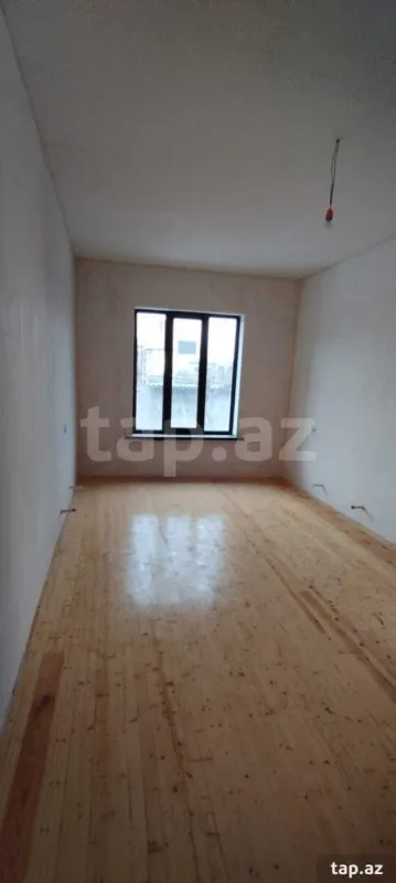 Satılır 4 otaqlı həyət evi 140 m²