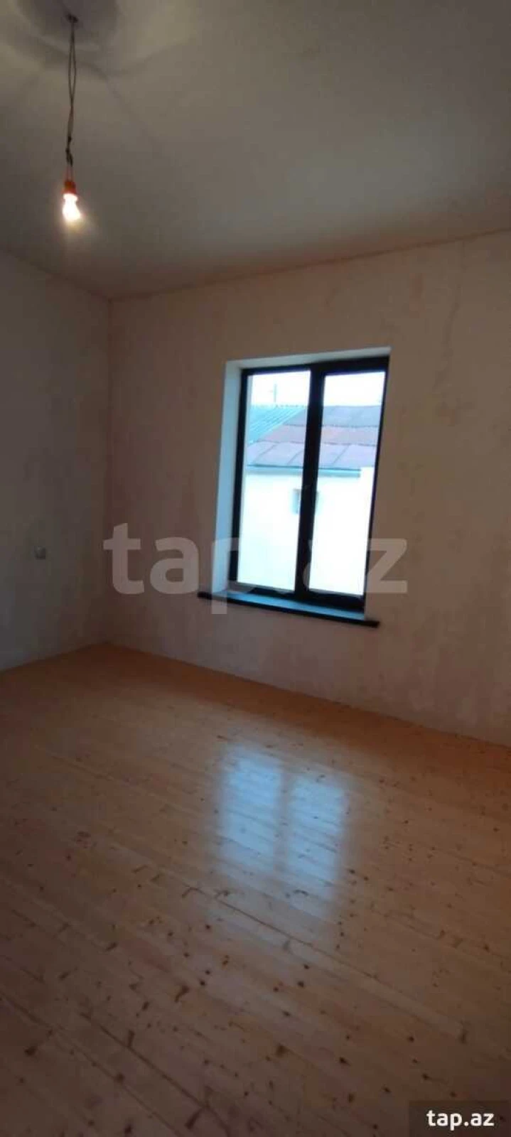Satılır 4 otaqlı həyət evi 140 m²