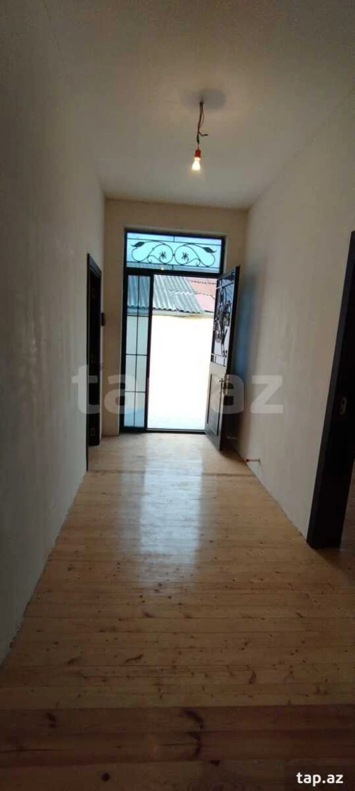 Satılır 4 otaqlı həyət evi 140 m²
