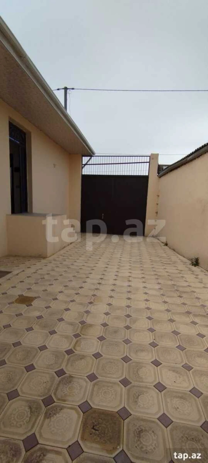 Satılır 4 otaqlı həyət evi 140 m²
