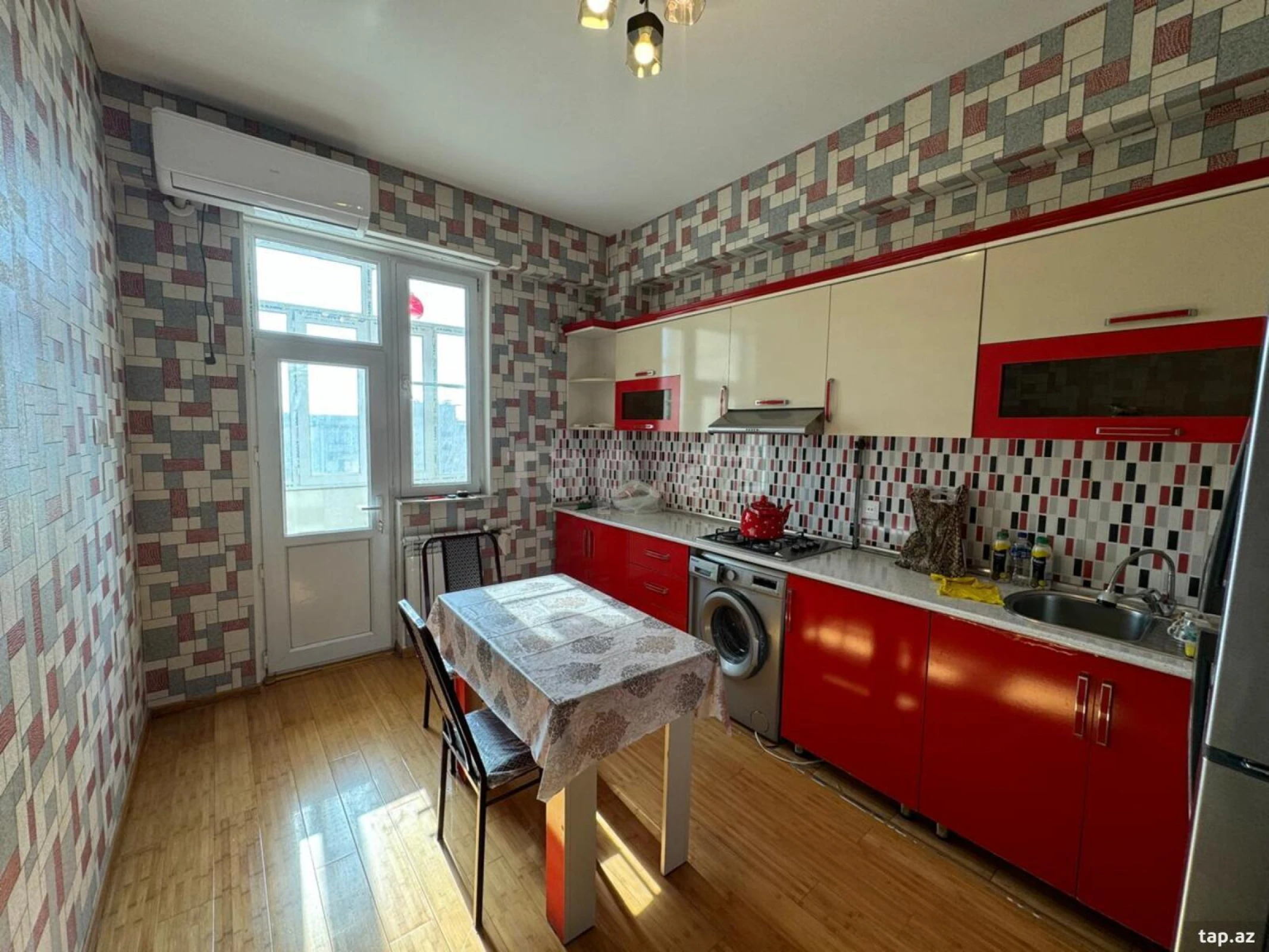 Kirayə verilir 1 otaqlı yeni tikili 45 m²