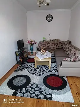 Kirayə verilir 2 otaqlı həyət evi 65 m²