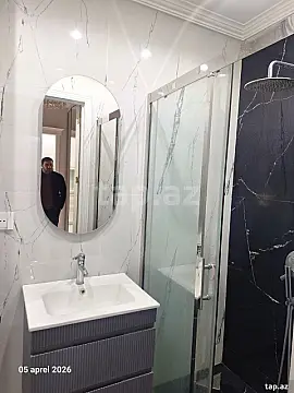 Kirayə verilir 2 otaqlı yeni tikili 67 m²