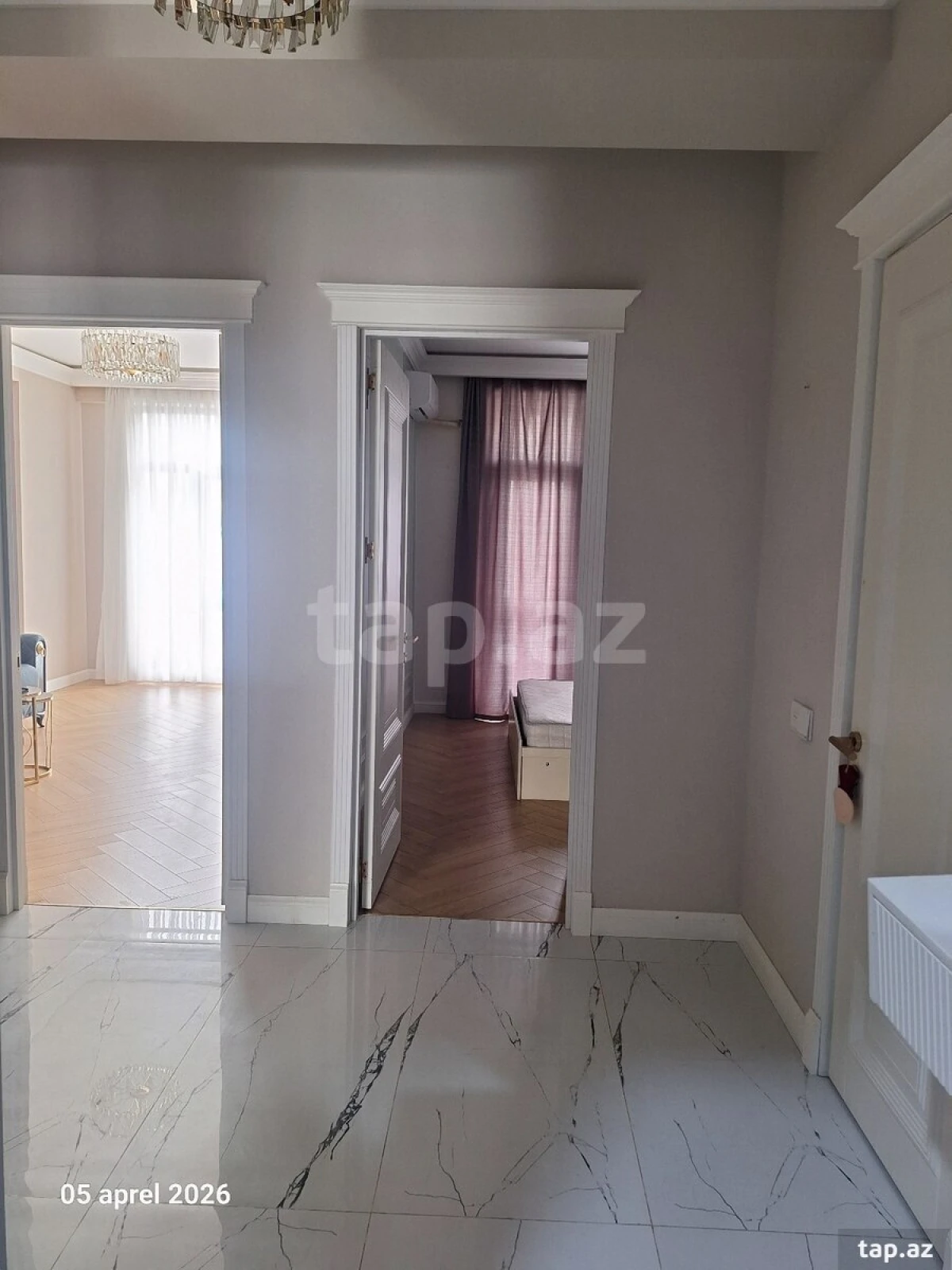 Kirayə verilir 2 otaqlı yeni tikili 67 m²