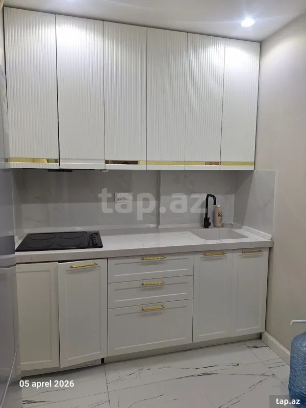 Kirayə verilir 2 otaqlı yeni tikili 67 m²