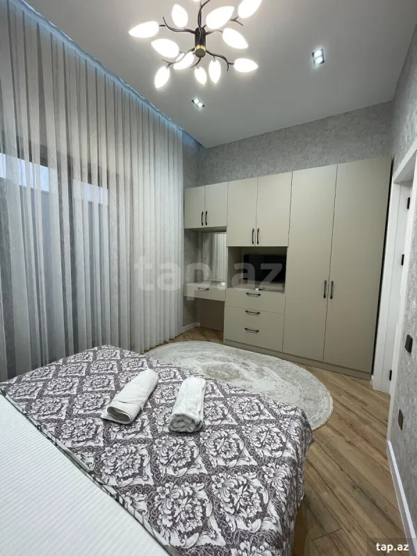 Kirayə verilir 5 otaqlı həyət evi 200 m²