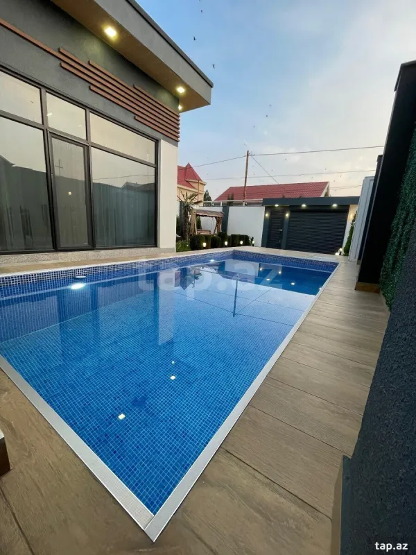 Kirayə verilir 5 otaqlı həyət evi 200 m²