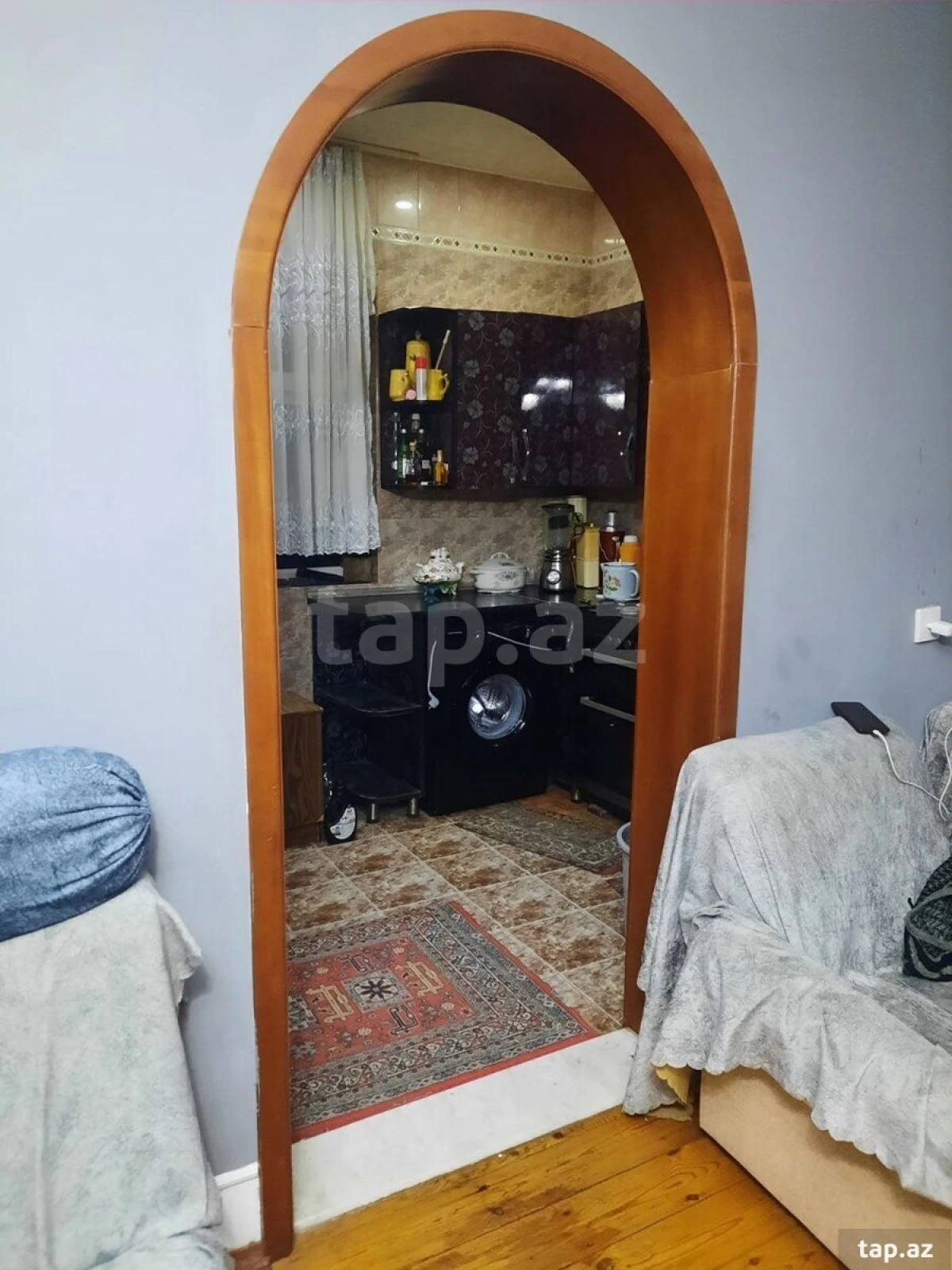 Satılır 7 otaqlı həyət evi 250 m²