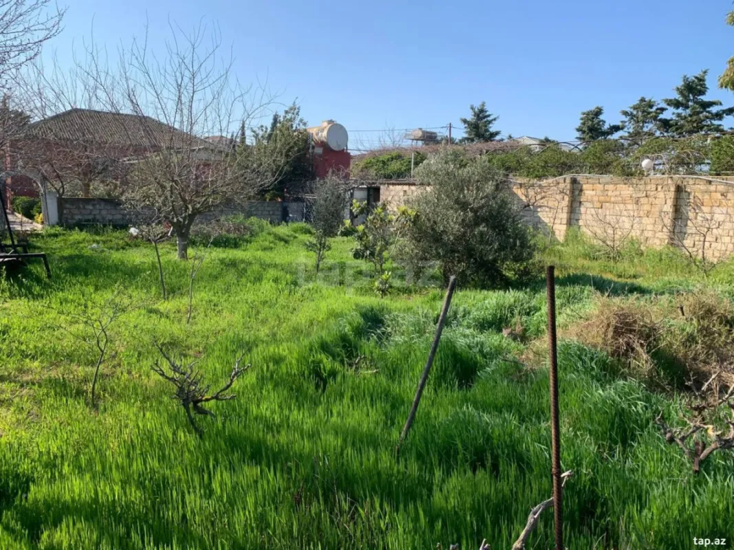 Satılır 7 otaqlı həyət evi 250 m²