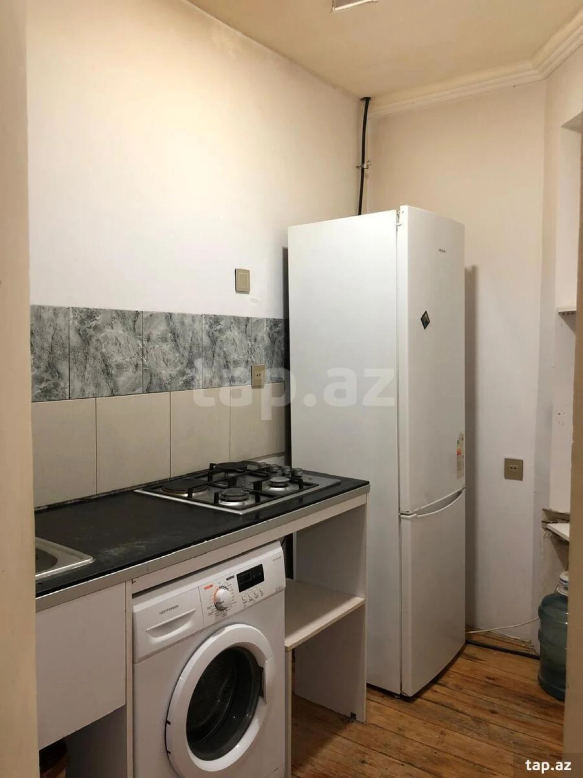 Kirayə verilir 2 otaqlı mənzil 60 m²