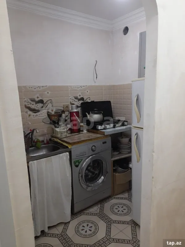 Kirayə verilir 2 otaqlı mənzil 40 m²
