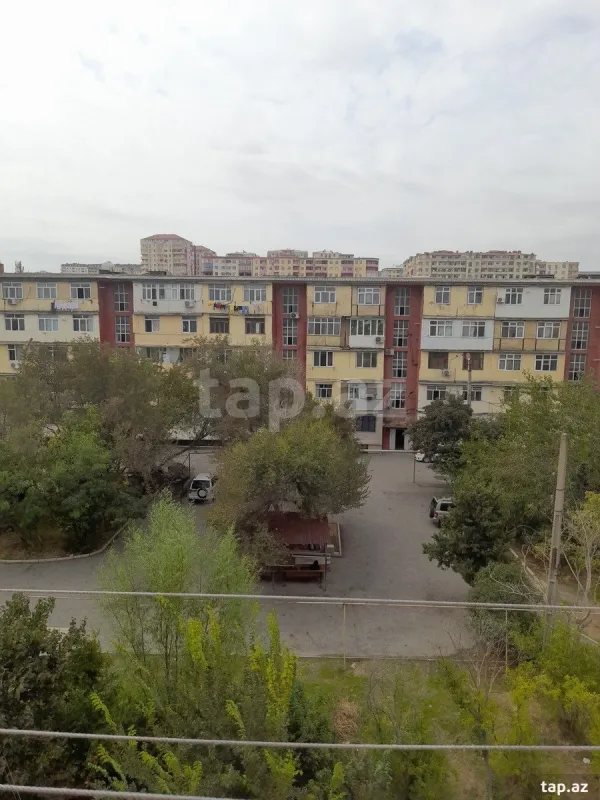 Kirayə verilir 2 otaqlı mənzil 40 m²