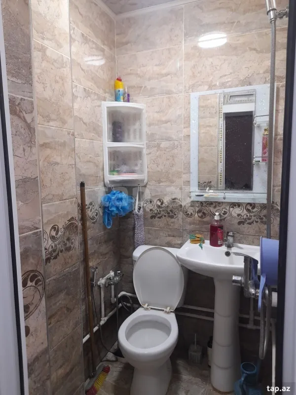 Kirayə verilir 2 otaqlı mənzil 40 m²
