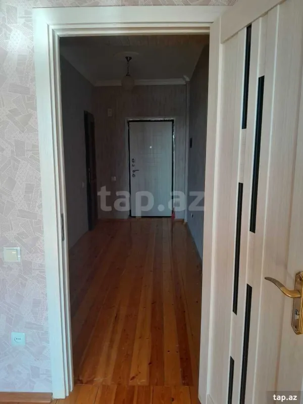 Kirayə verilir 2 otaqlı yeni tikili 75 m²