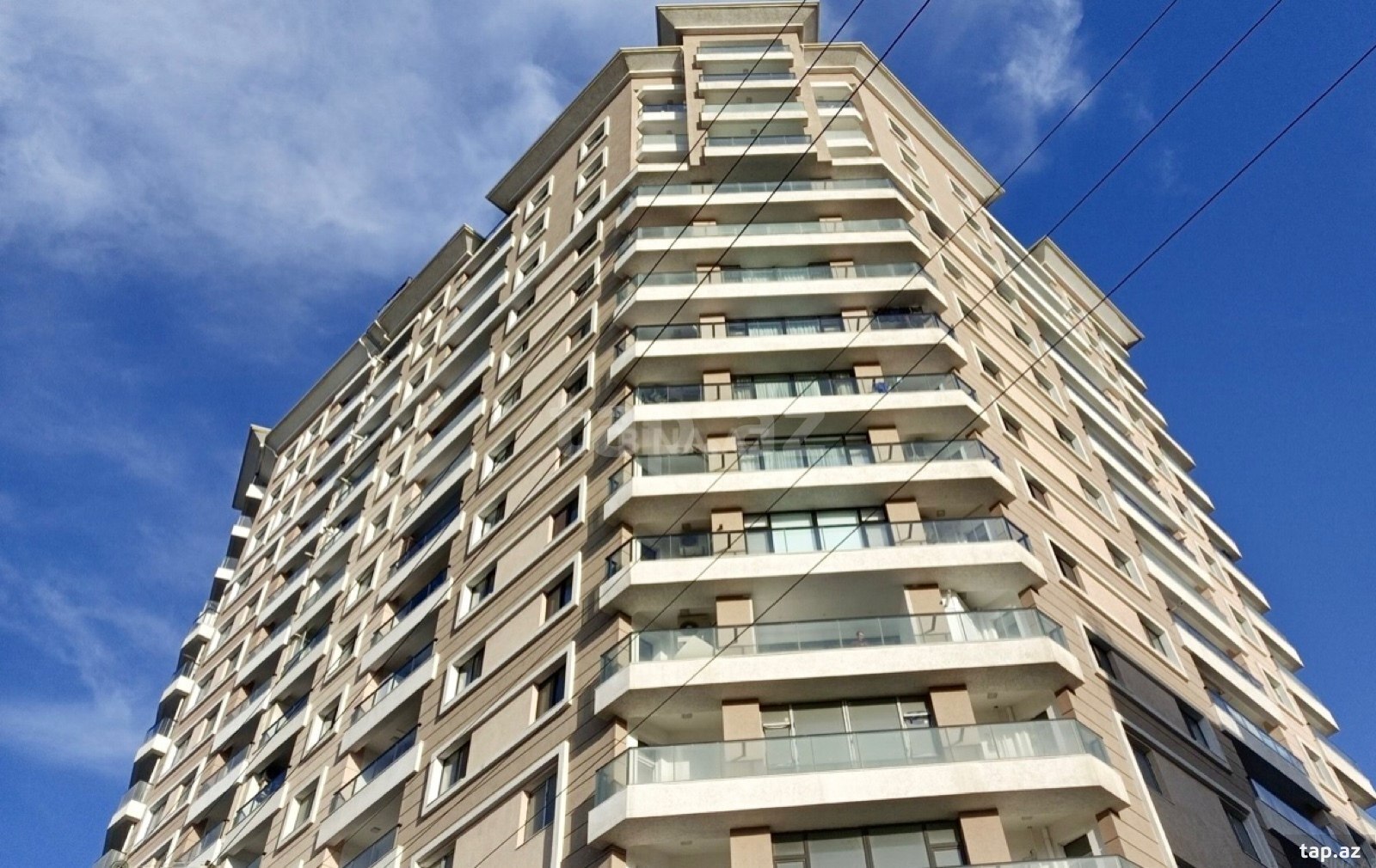 Satılır 3 otaqlı yeni tikili 125 m² — Bakı 3 otaq 125.00 m²