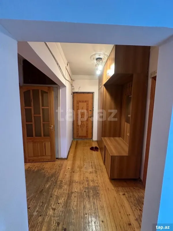 Kirayə verilir 3 otaqlı mənzil 90 m²