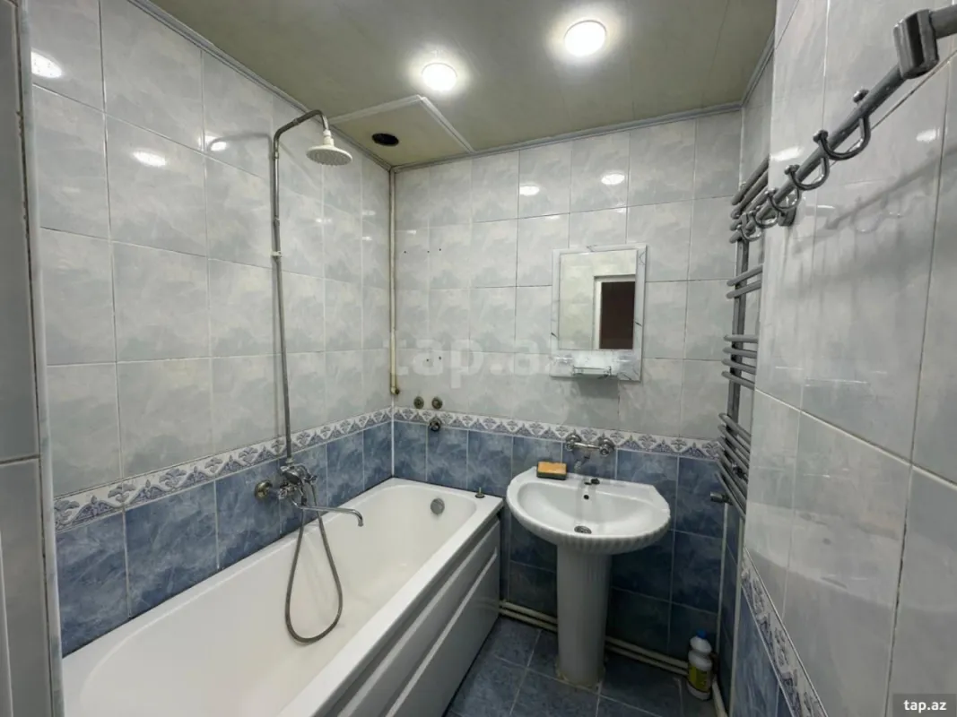 Kirayə verilir 3 otaqlı mənzil 90 m²