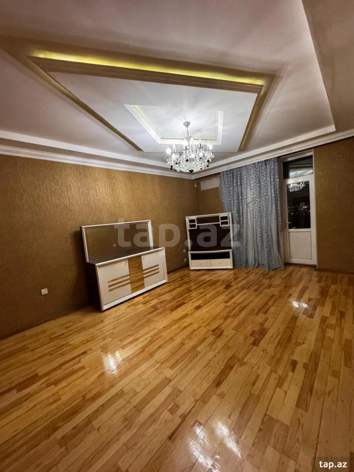 Satılır 3 otaqlı yeni tikili 102 m²