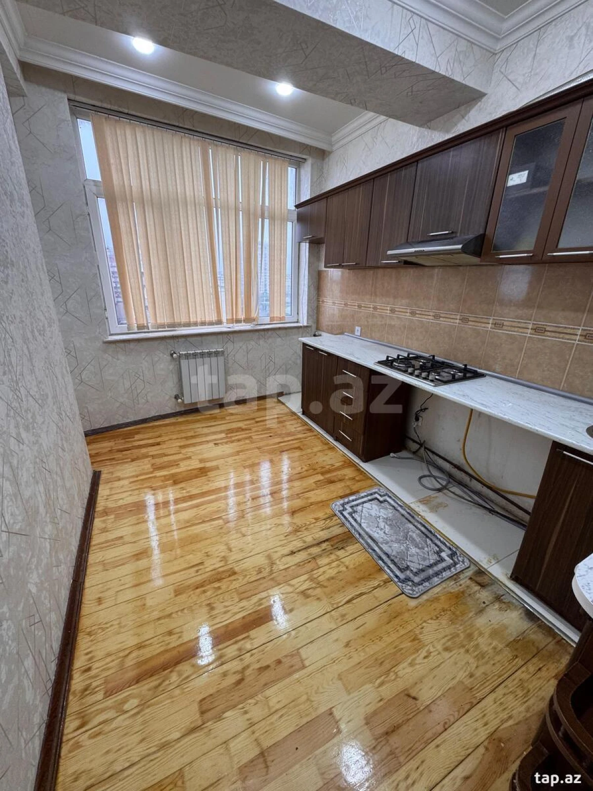 Satılır 3 otaqlı yeni tikili 102 m²