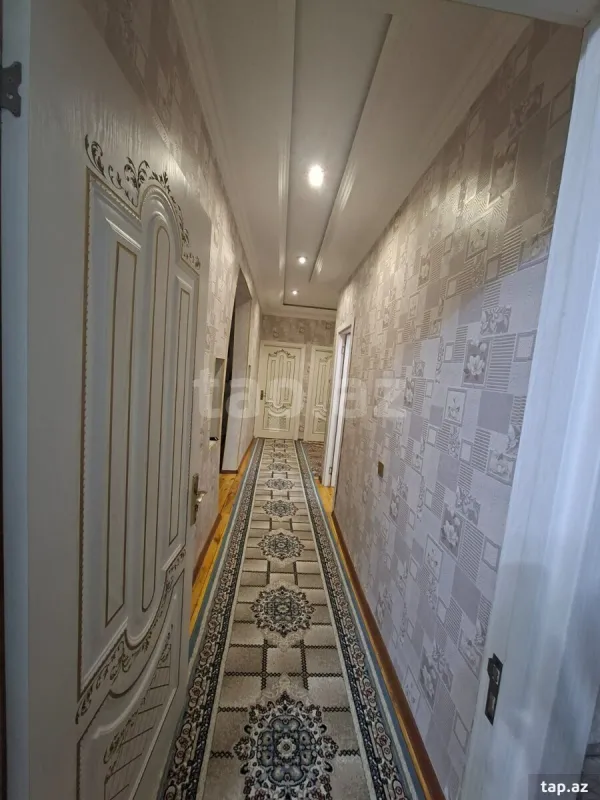 Satılır 4 otaqlı həyət evi 180 m²