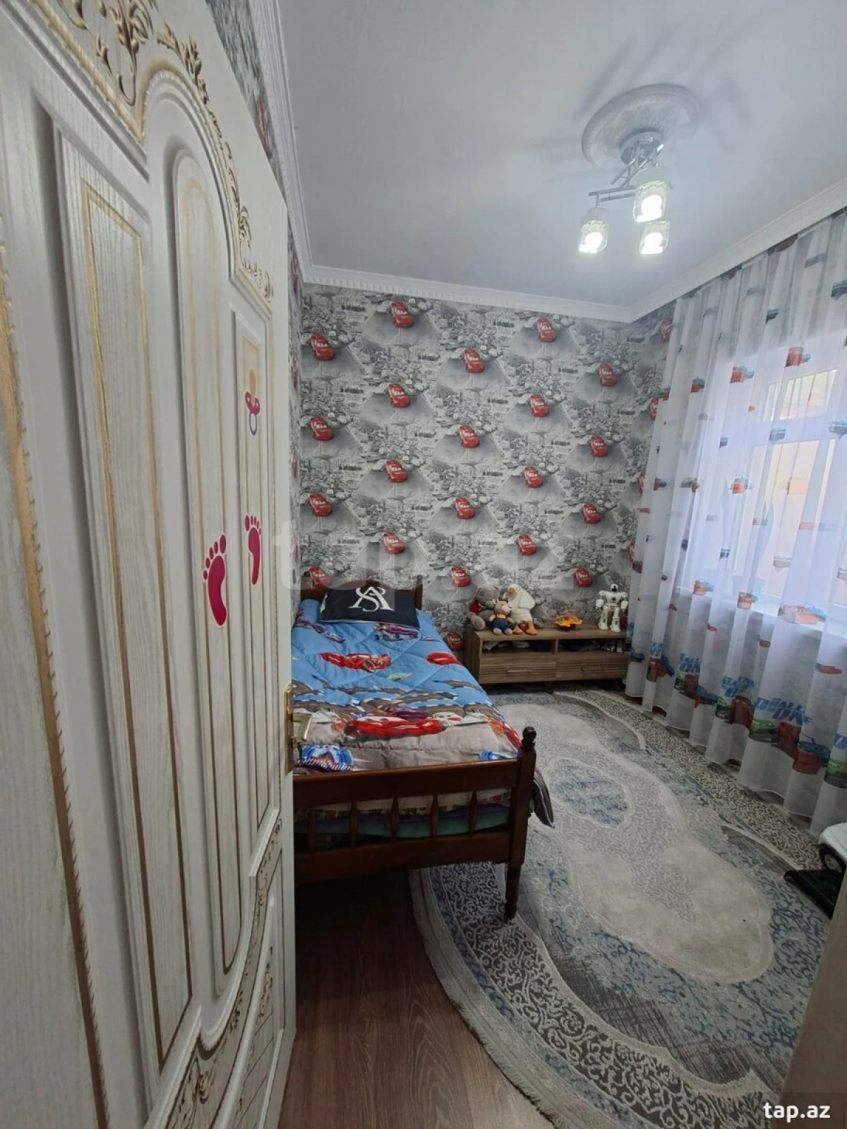 Satılır 4 otaqlı həyət evi 180 m²
