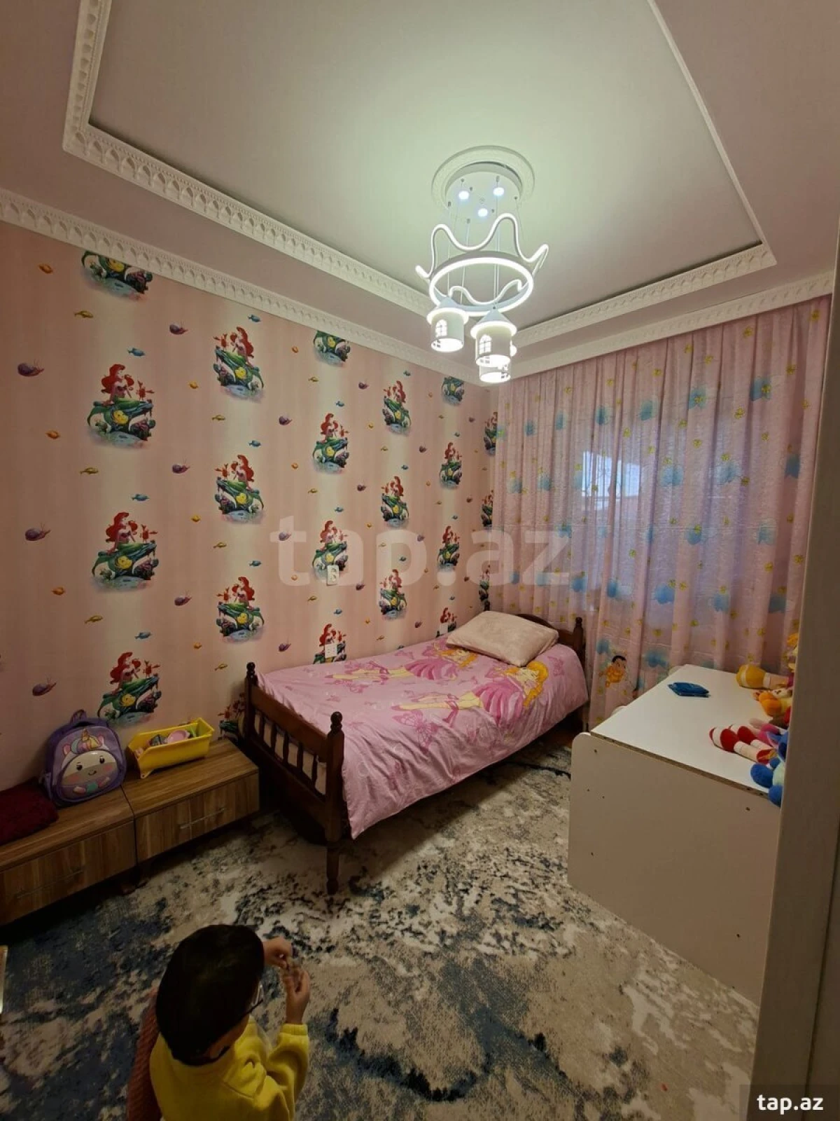 Satılır 4 otaqlı həyət evi 180 m²