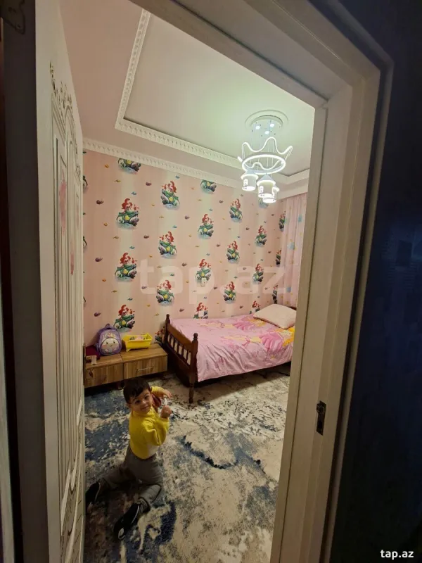 Satılır 4 otaqlı həyət evi 180 m²