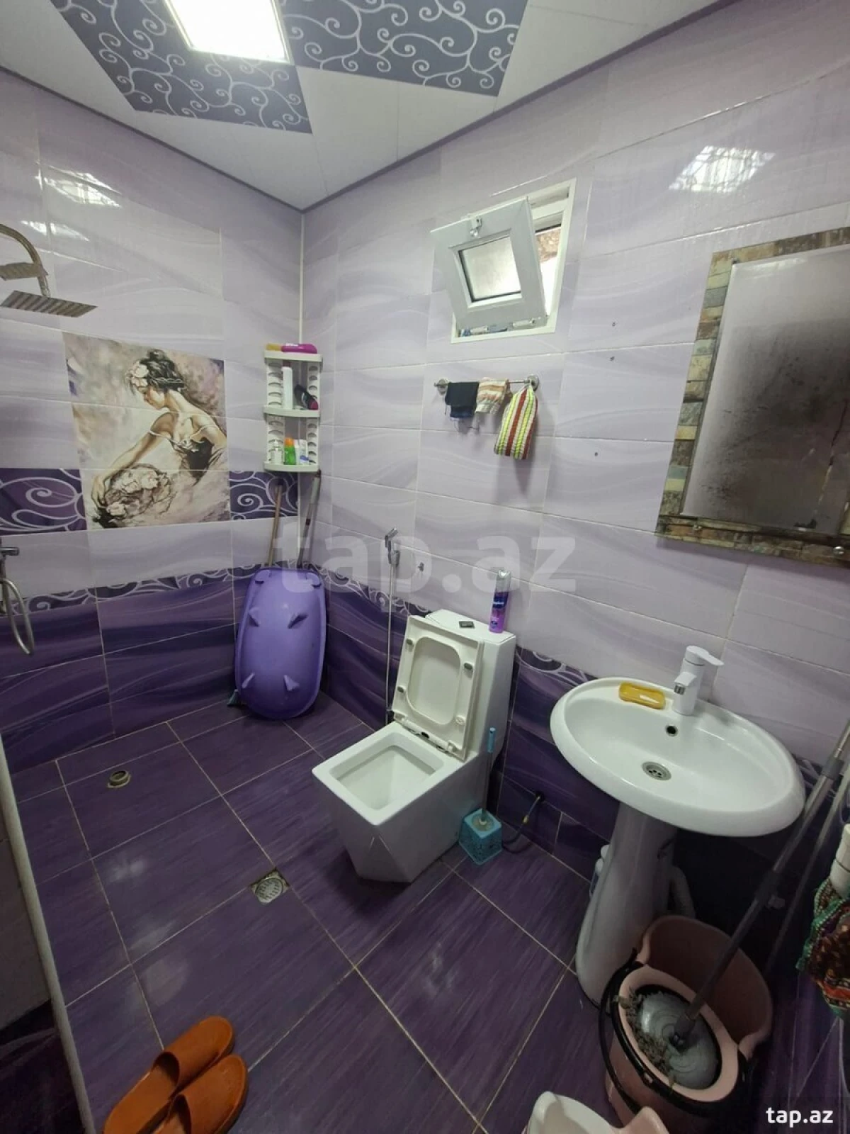 Satılır 4 otaqlı həyət evi 180 m²