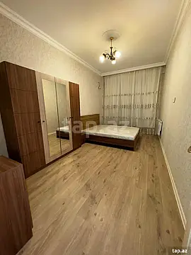Kirayə verilir 2 otaqlı yeni tikili 70 m²