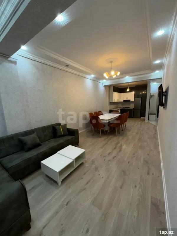 Kirayə verilir 2 otaqlı yeni tikili 70 m²