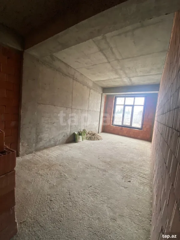 Satılır 3 otaqlı yeni tikili 115 m²