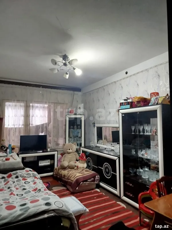 Satılır 3 otaqlı mənzil 3 m²