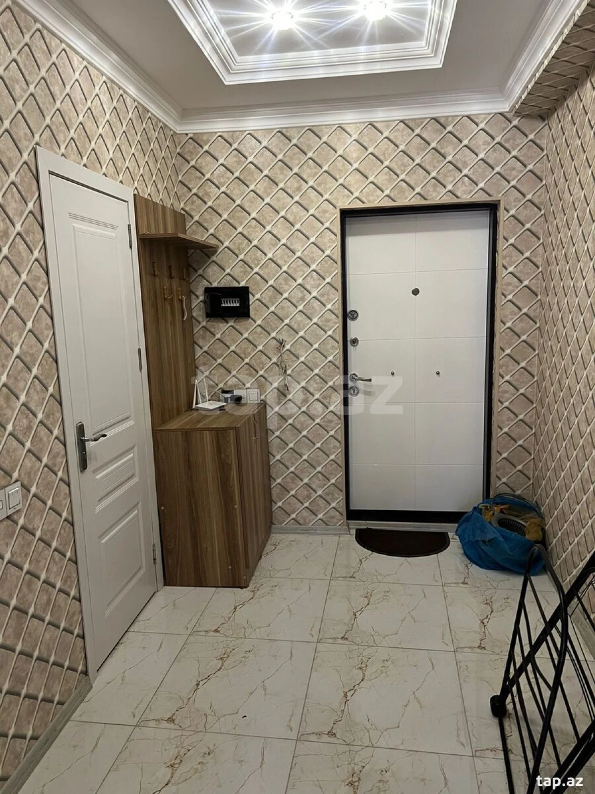 Kirayə verilir 2 otaqlı yeni tikili 66 m²