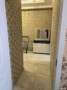 Kirayə verilir 2 otaqlı yeni tikili 66 m²