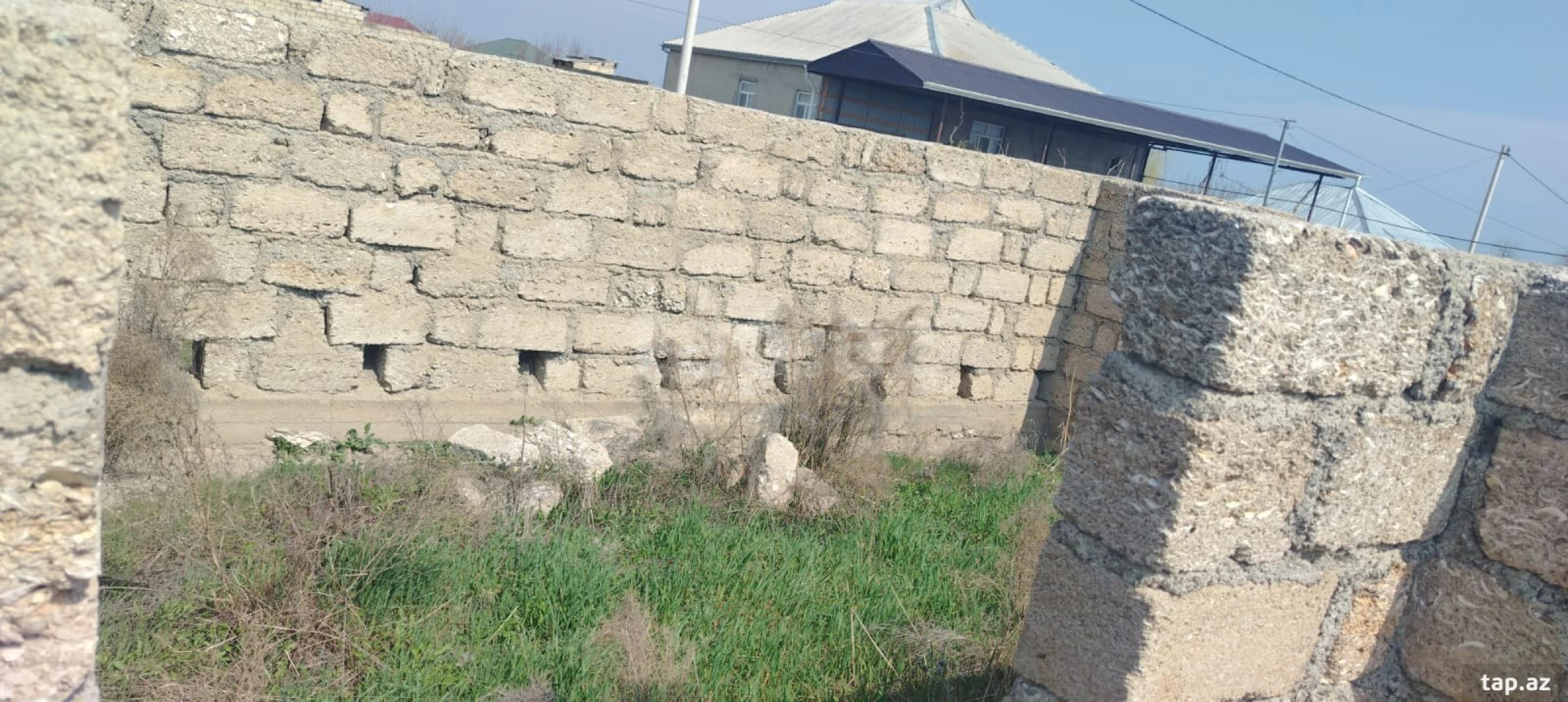 Satılır 5 otaqlı həyət evi 400 m²